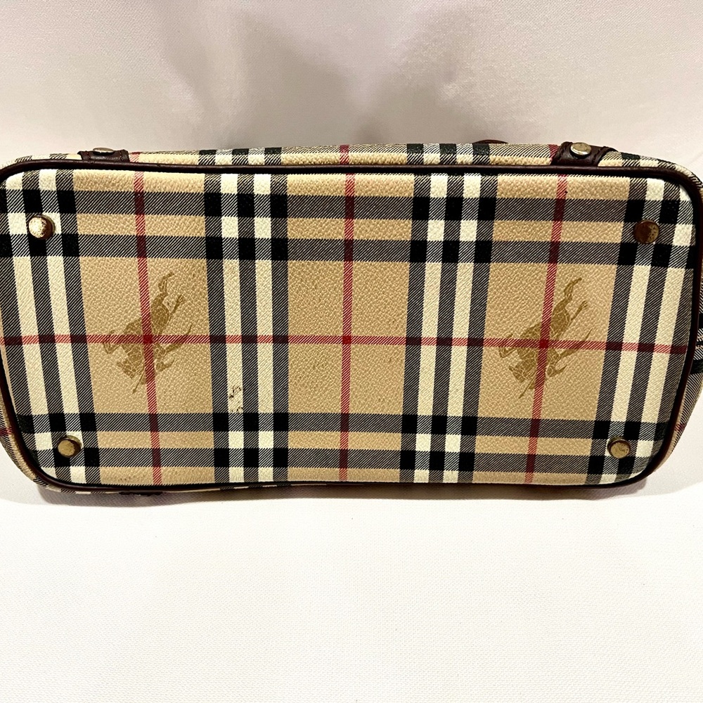 Burberry Handbag - Picture 4 of 9